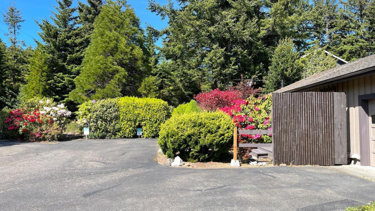 The Redwood At The Floras Getaway Hébergement de vacances *
